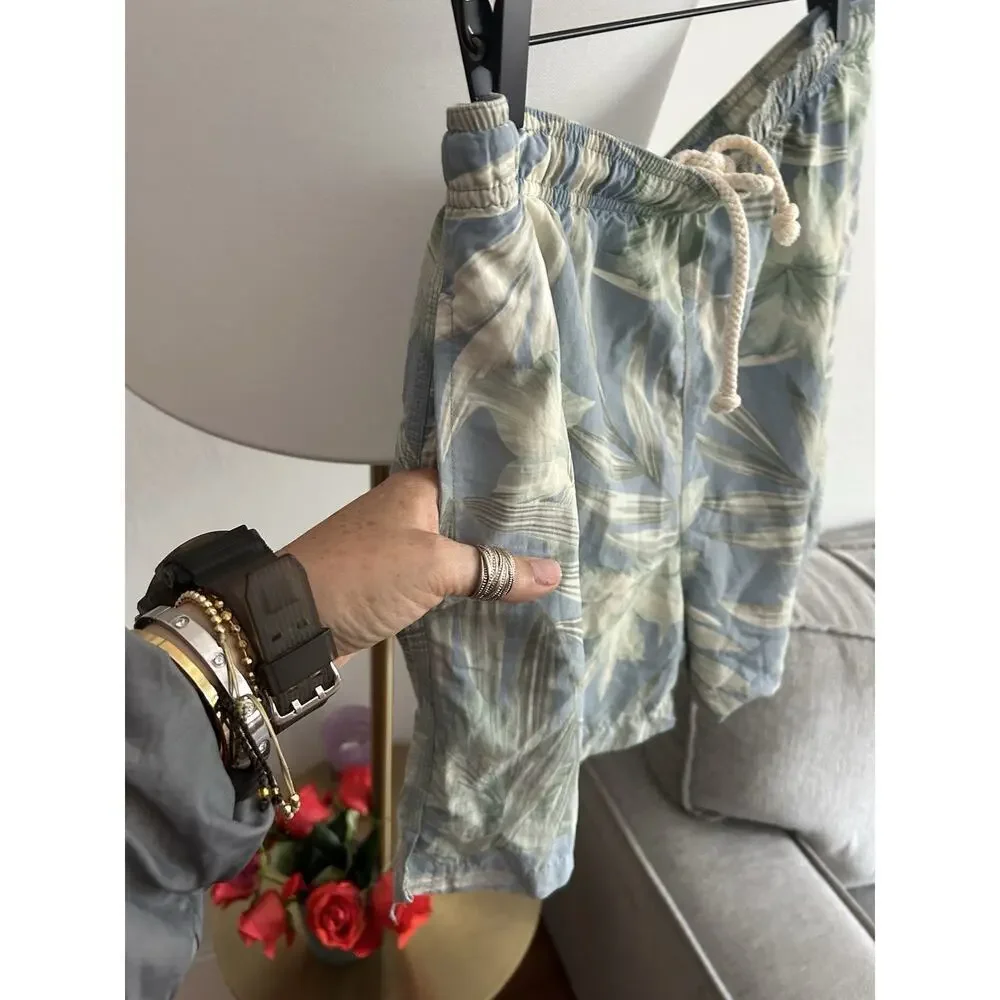 Tommy Bahama Swim Shorts Blue Mens S Trunks Board Tropical Hawaiian Floral